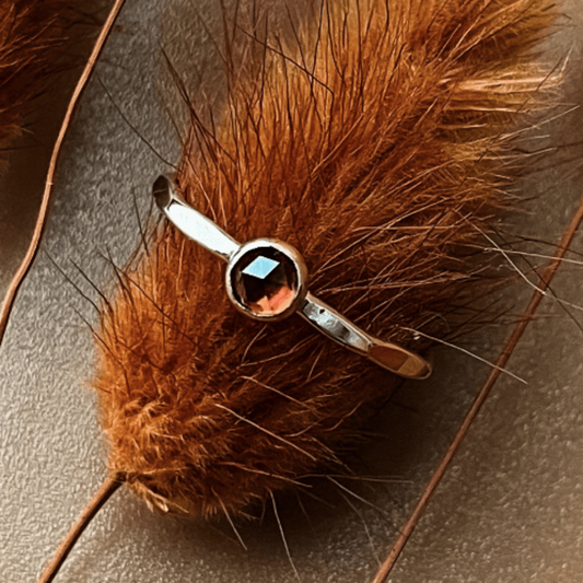 4mm Stone Ring - vibeboxshop