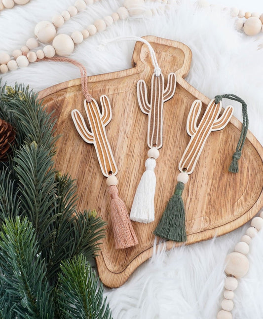 Cactus Ornaments - Macrame & Wood - vibeboxshop