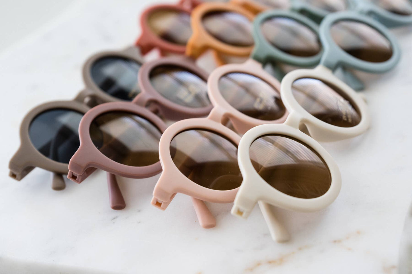 Kids Retro Sunglasses - vibeboxshop
