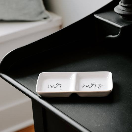 Mr. & Mrs. Jewelry Dish - vibeboxshop