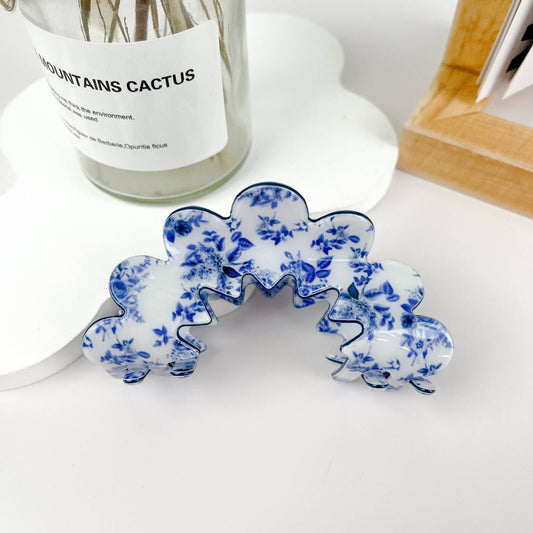 Toile Floral Wave Claw Clip - vibeboxshop