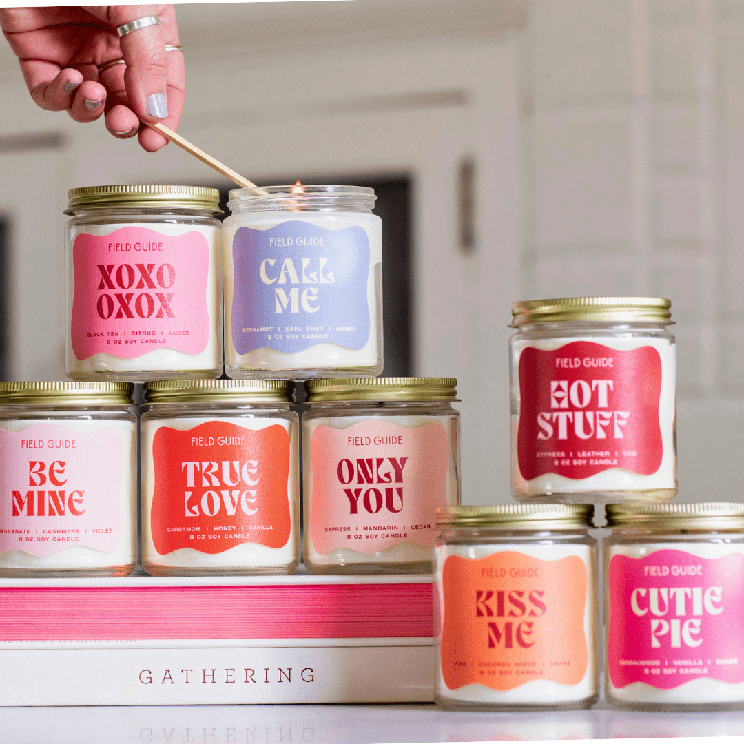 XOXO Soy Candle - vibeboxshop