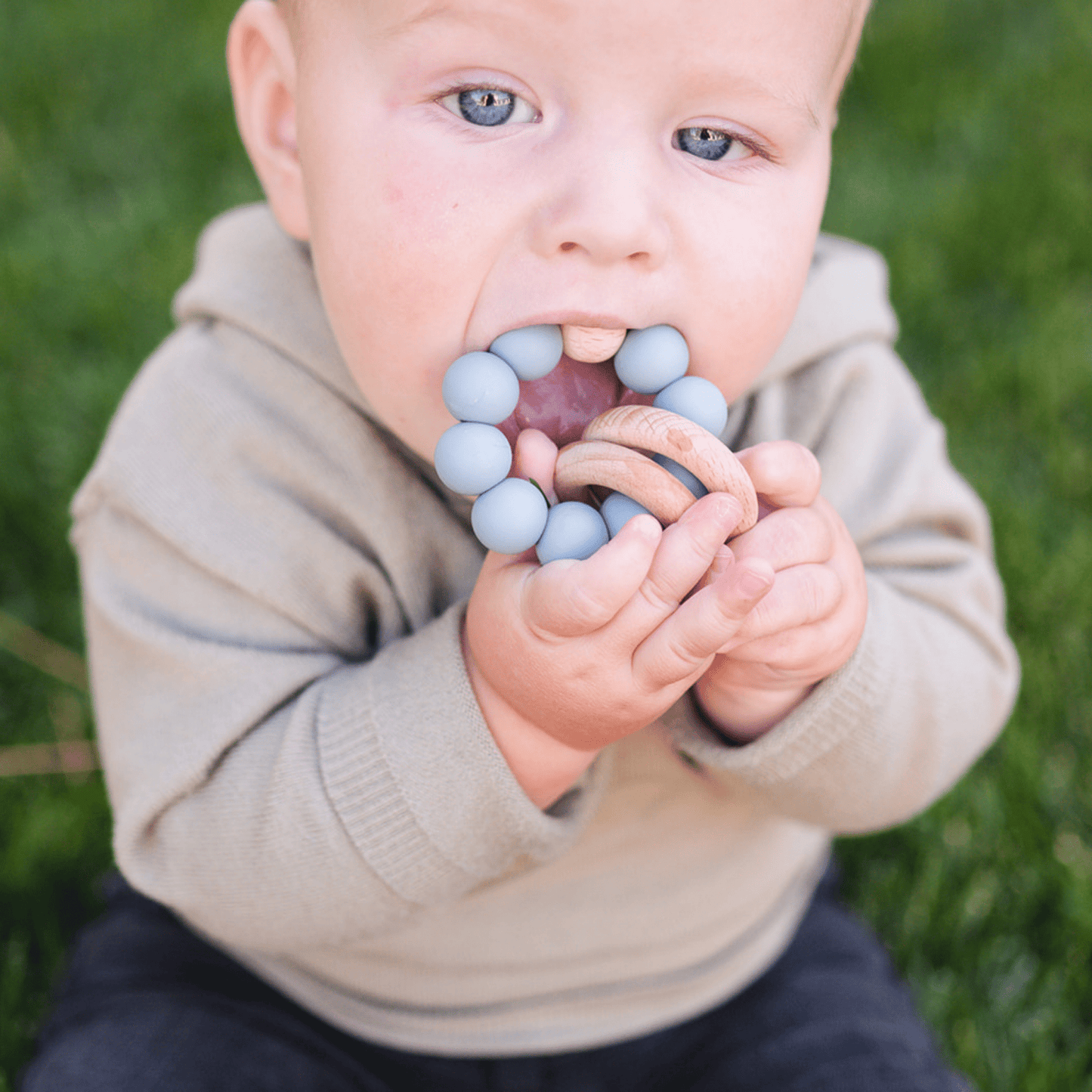 Beaded Teething Ring - vibeboxshop