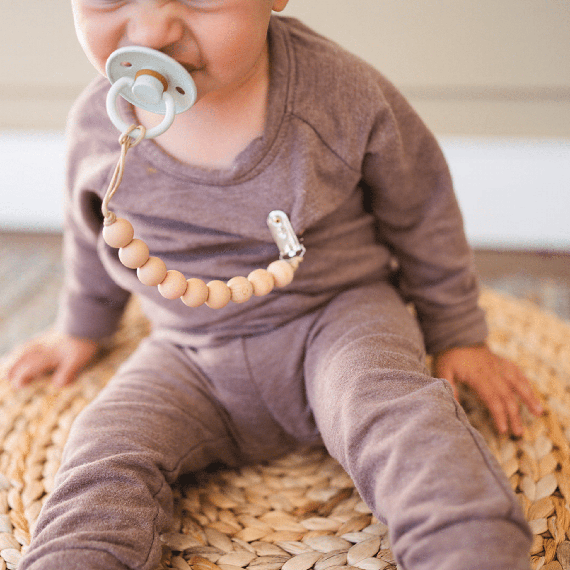 Beaded Wood & Silicone Pacifier Clip - vibeboxshop