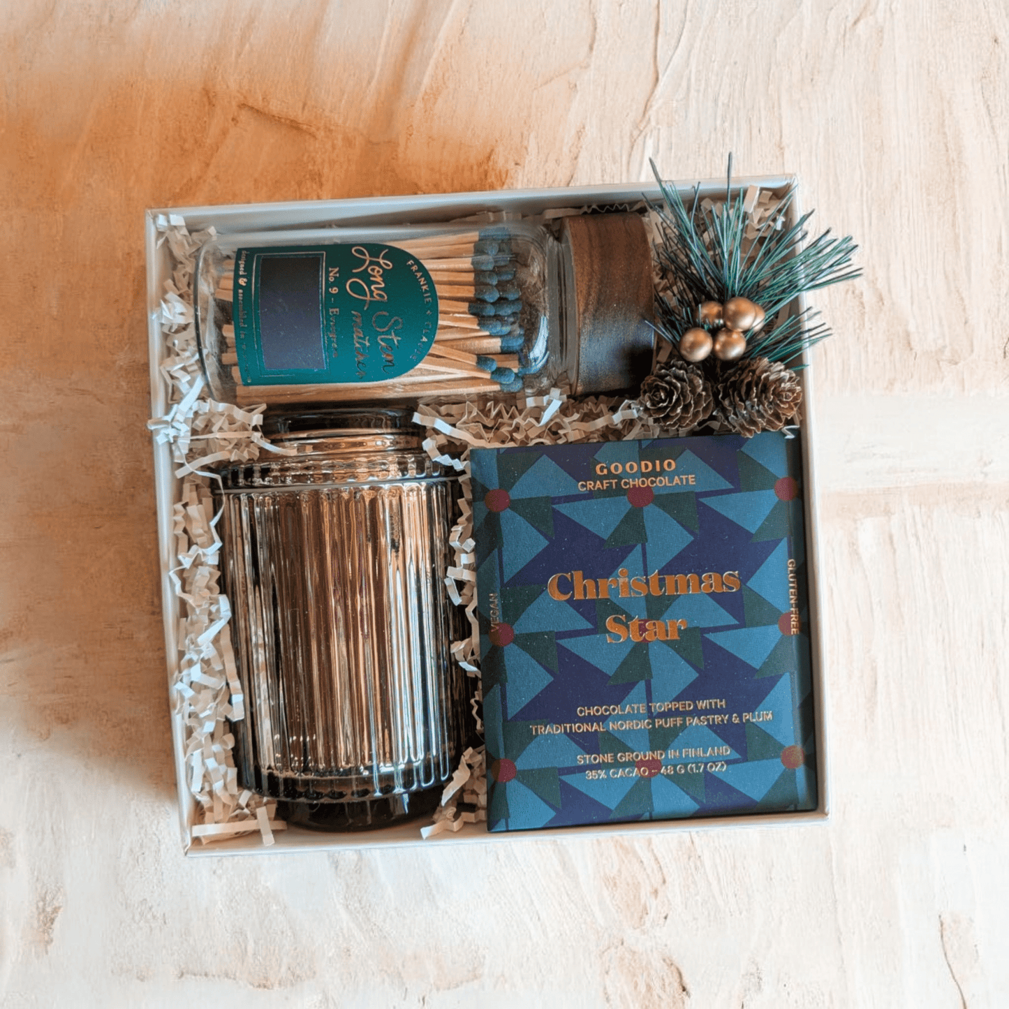 Christmas Star Cozy Glow Gift Box - vibeboxshop