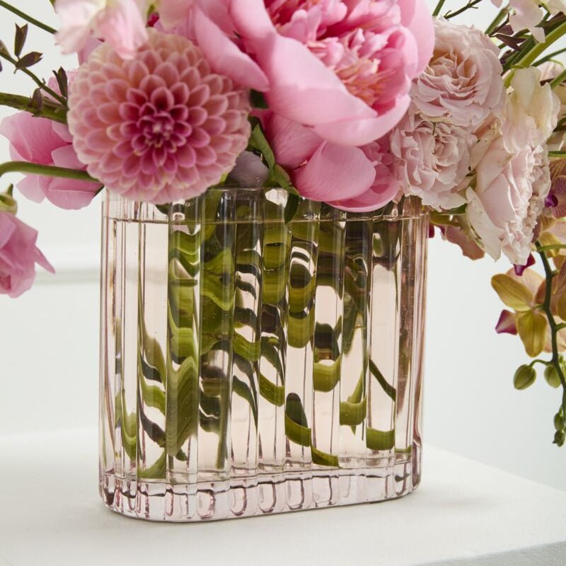 Clematis Vase - vibeboxshop