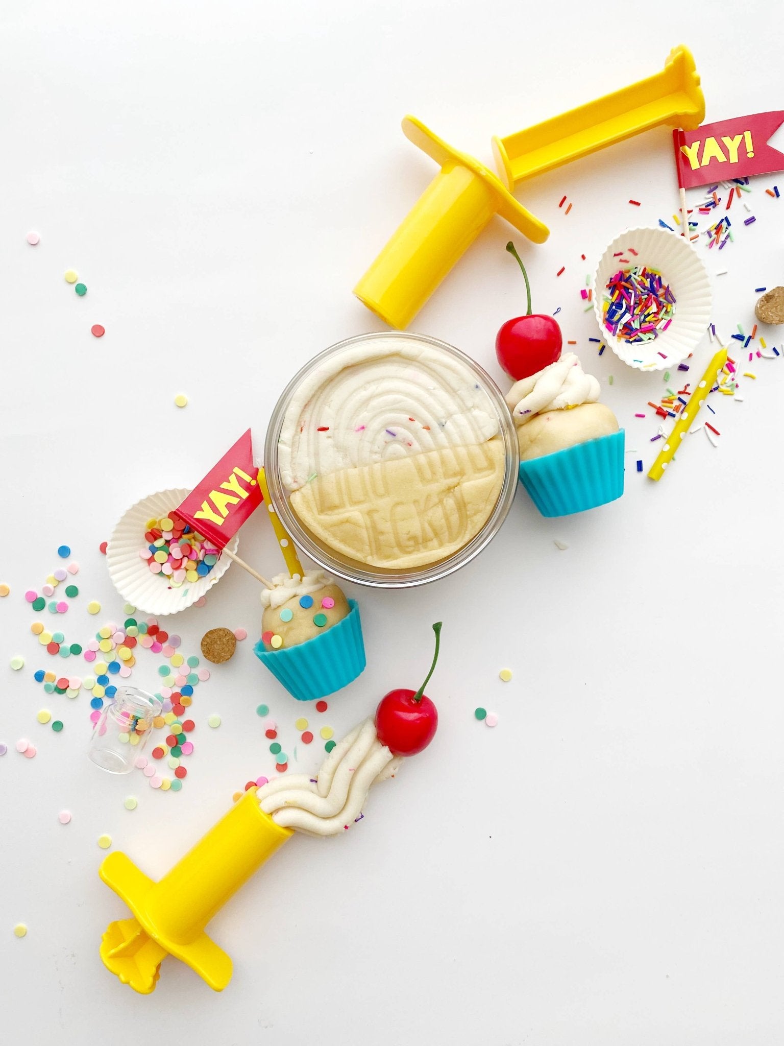 Cupcake (Cupcake) Sensory KidDough Play Kit - vibeboxshop