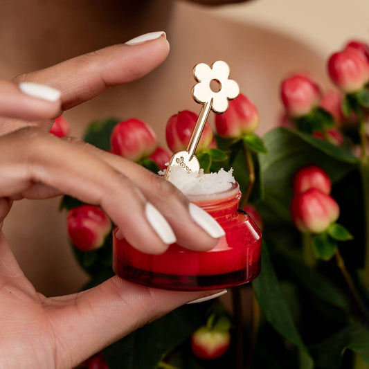 Daisy Lip Scrub Spatula - vibeboxshop