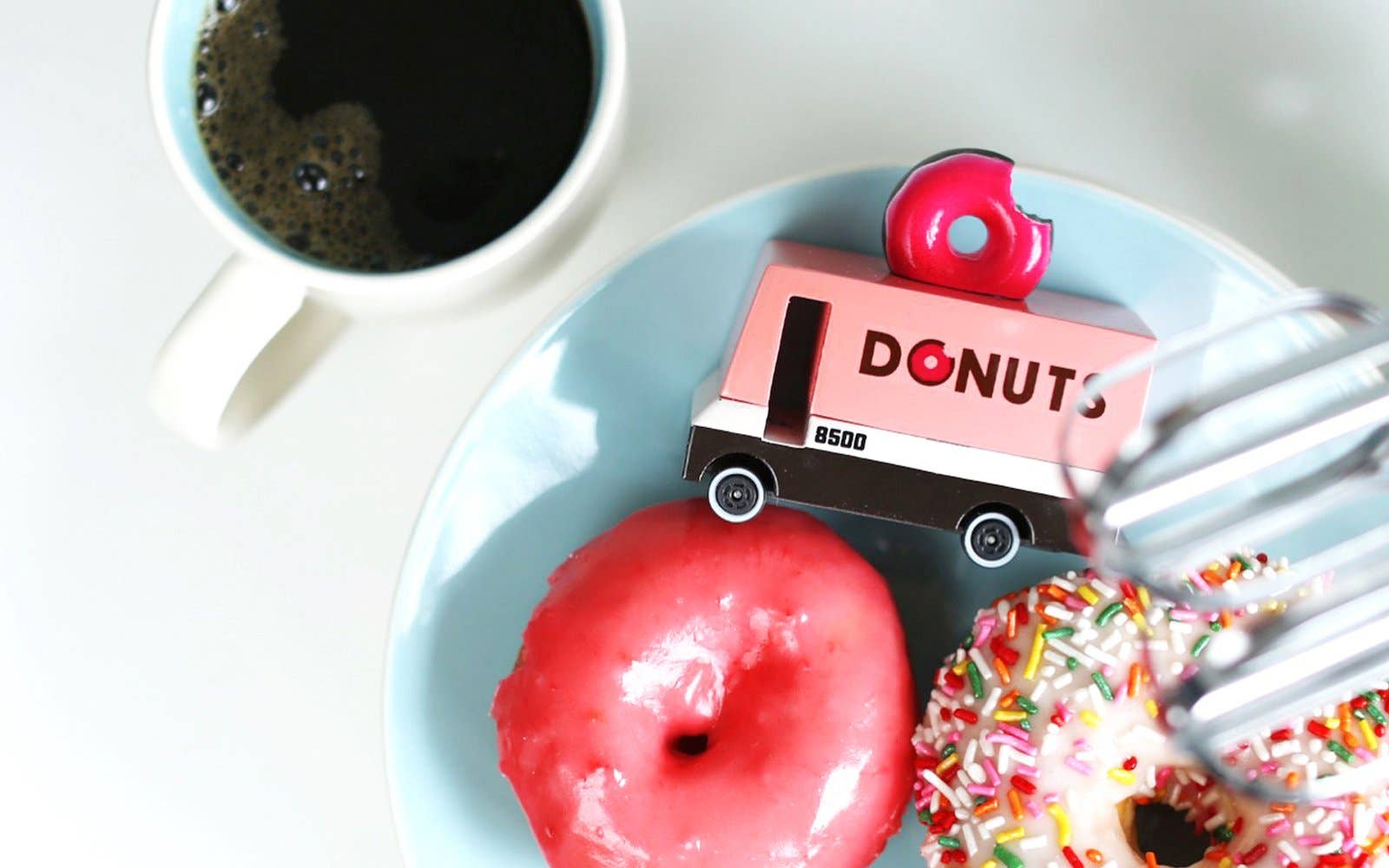 Donut Toy Van - vibeboxshop