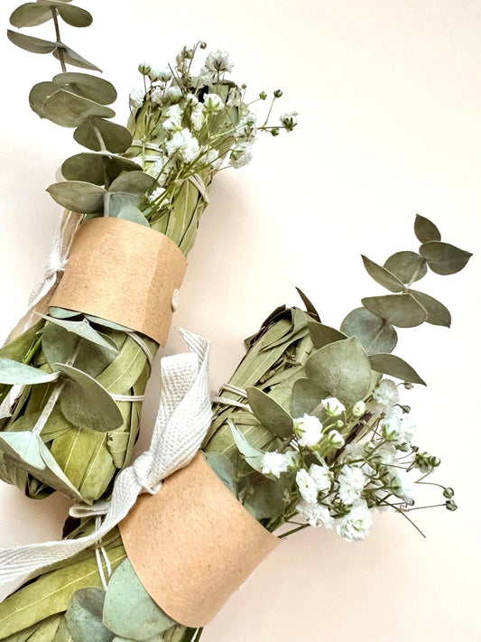 Dreamy Eucalyptus Smudge Bundle - vibeboxshop