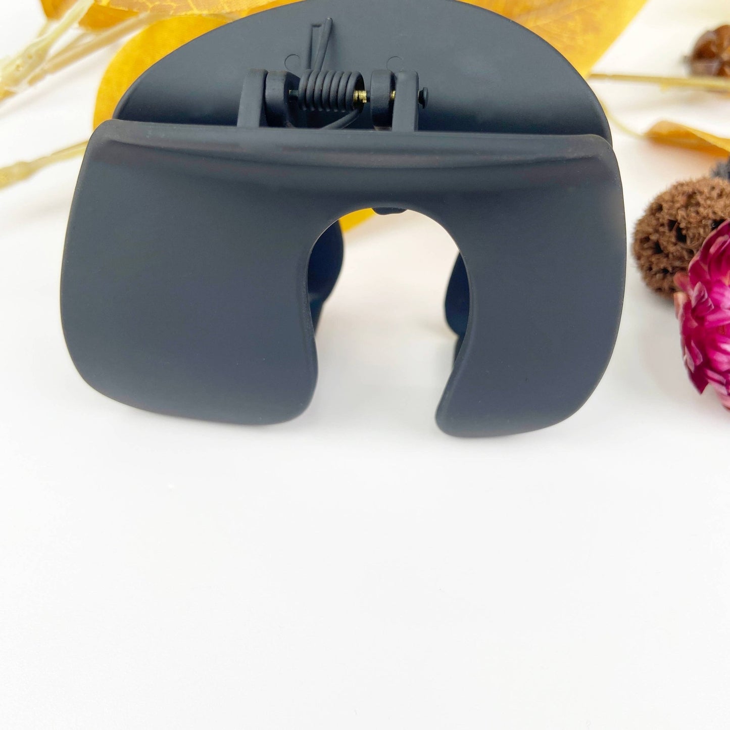 Frosted Simple Hair Claw Clip - vibeboxshop