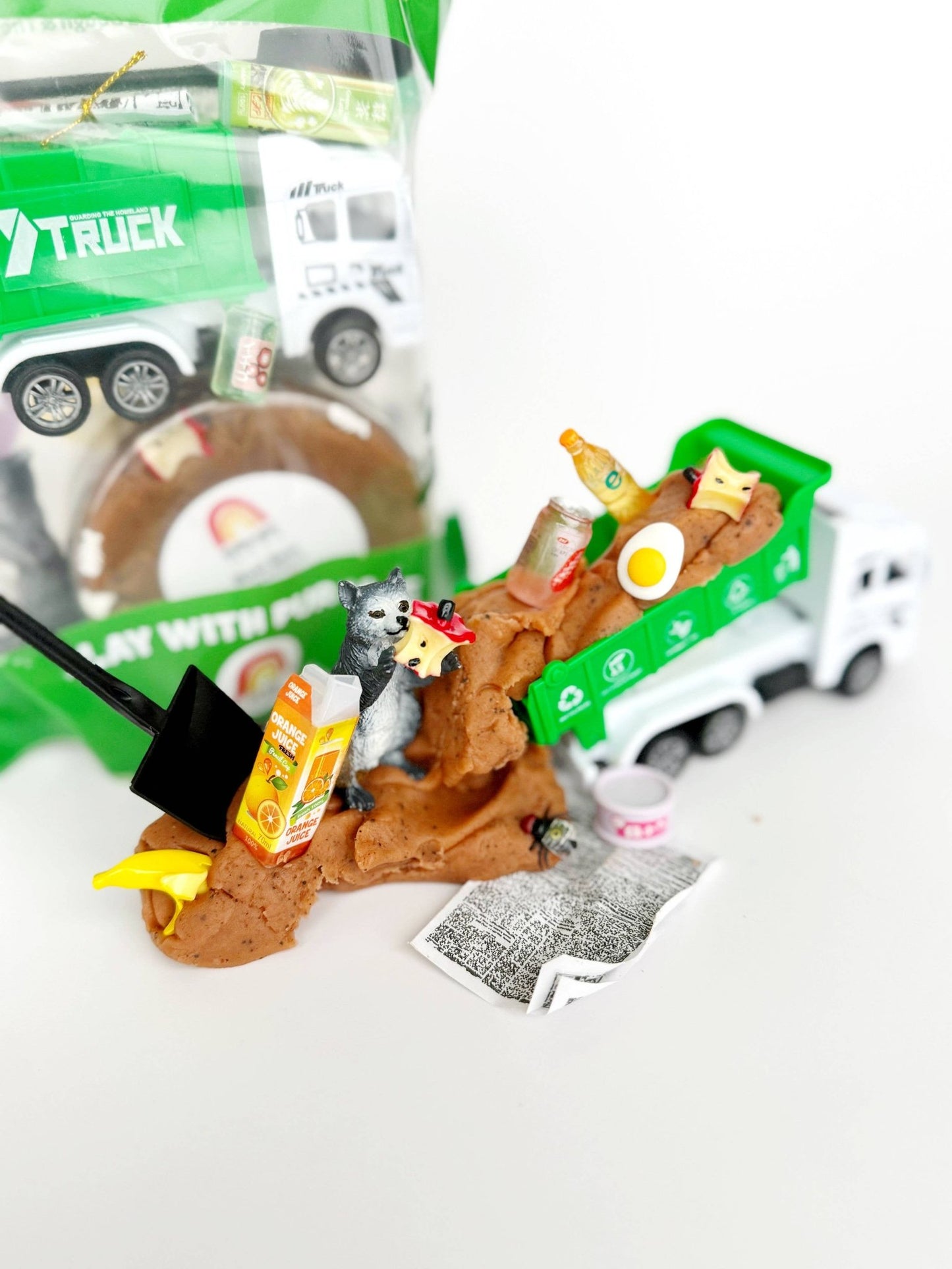 Garbage (Root Beer) KidDough Play Kit - vibeboxshop