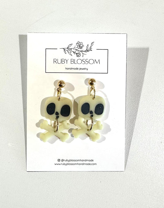 Glow in the Dark Skull Earrings - vibeboxshop