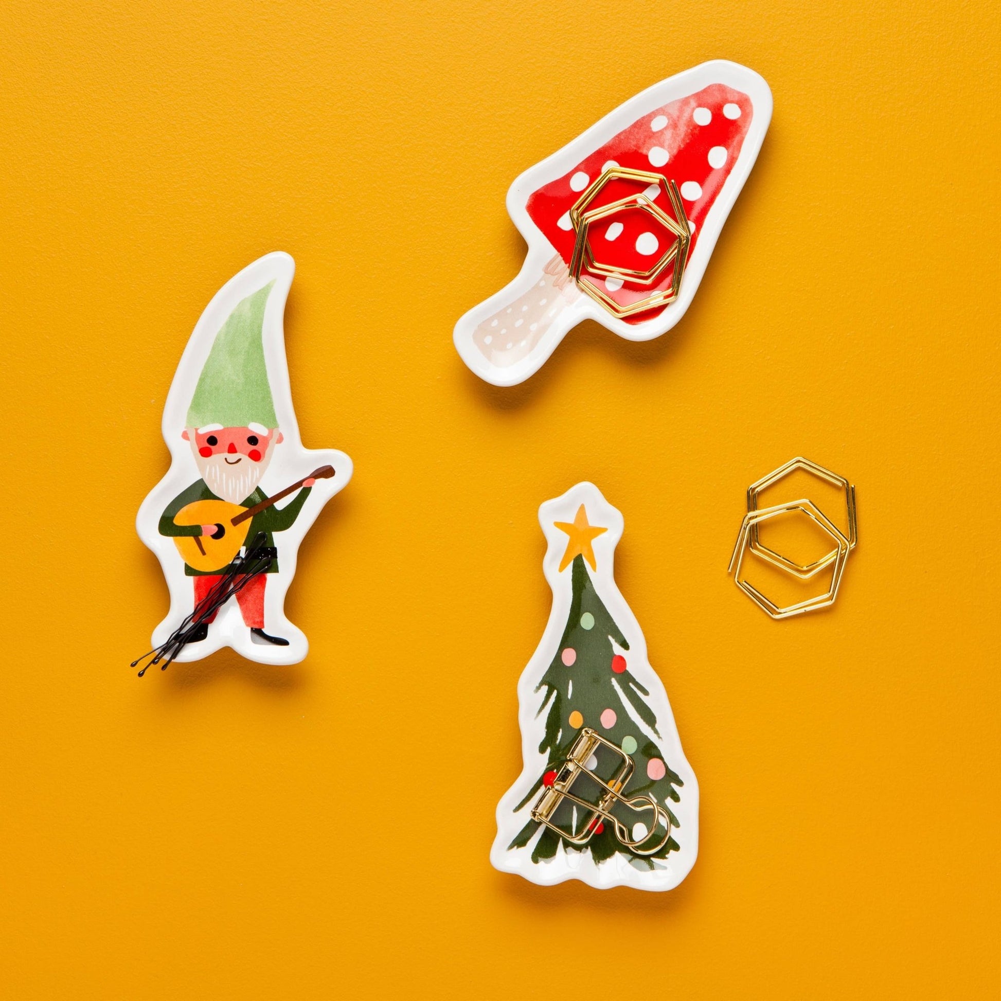 Gnome For The Holidays Christmas Dishes Set of 3 - vibeboxshop