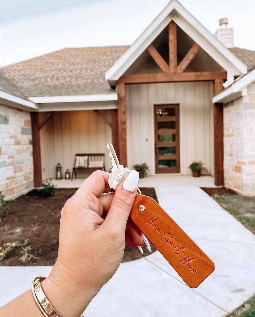 "Home Sweet Home" Script Keychain - vibeboxshop