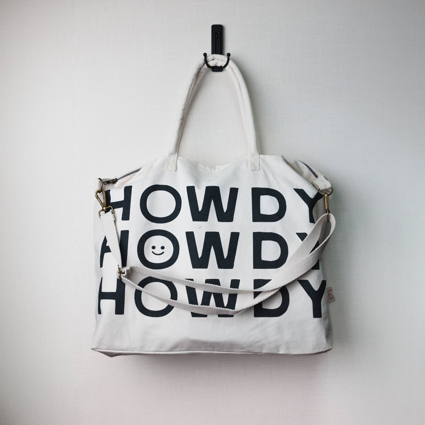 Howdy Weekender Bag - vibeboxshop