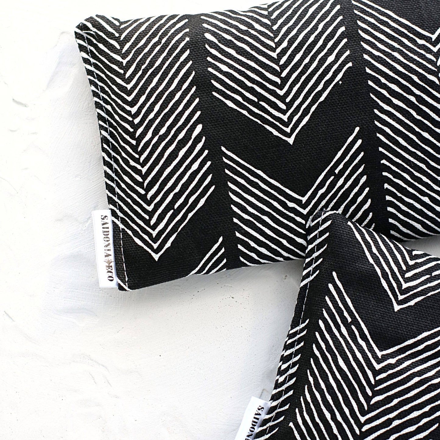 Lavender Eye Pillow - Monochrome Chevron - vibeboxshop