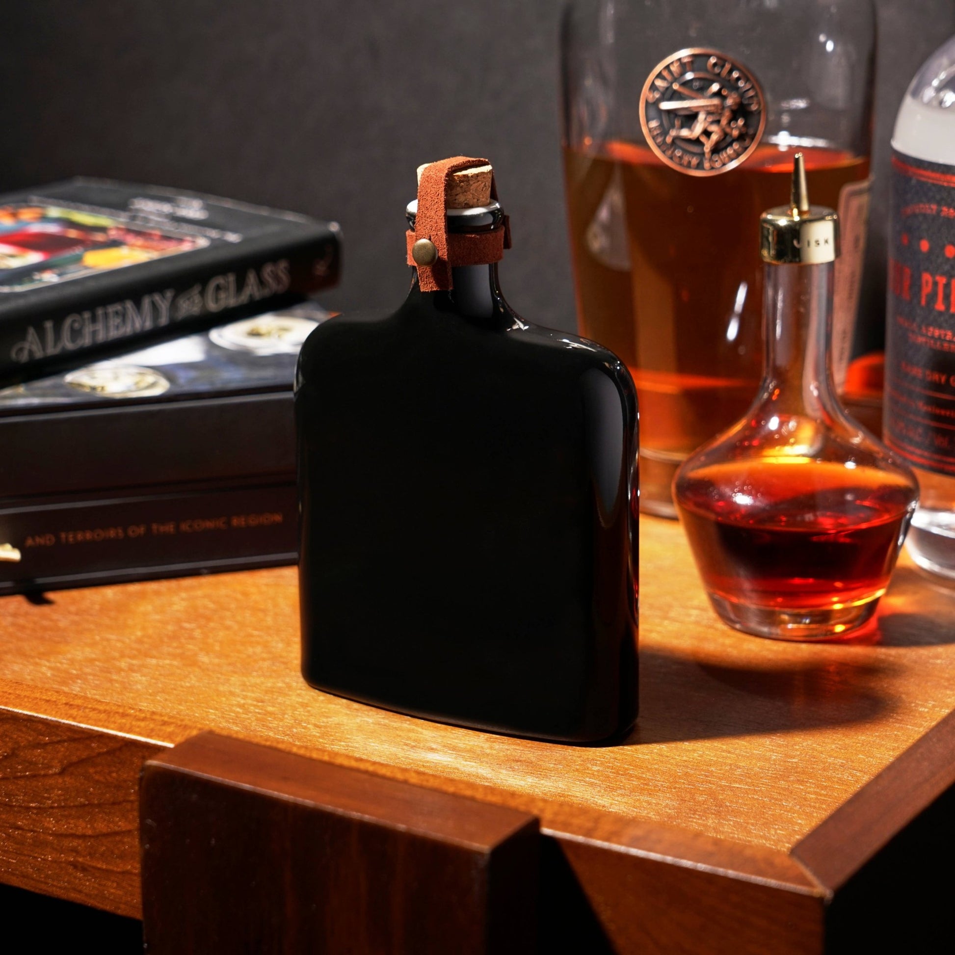 Nautilus Flask - vibeboxshop