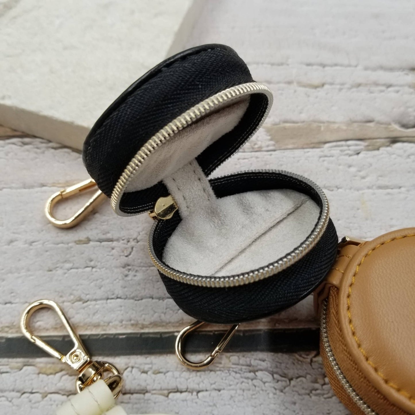 Portable Travel Mini Leather Jewelry Box - vibeboxshop