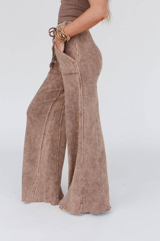 Relaxing Robin Wide Leg Pant - New Mocha - vibeboxshop