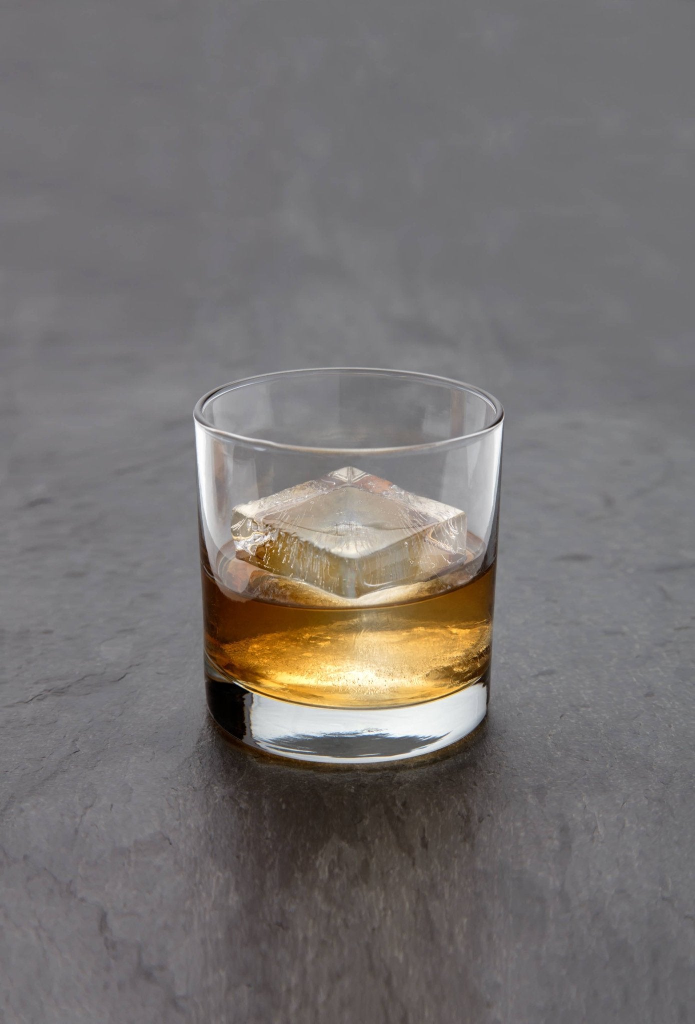 XL Cocktail Cube Silicone Ice Tray - vibeboxshop